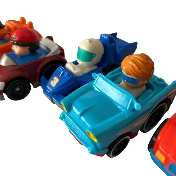 2/$30 ⭐️ Wheelies Bundle - 5 Little People Fisher-Price Wheelies - Picture 4 of 14